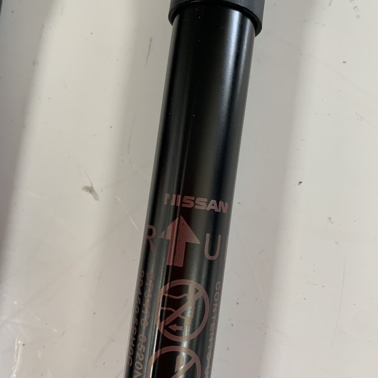 New Genuine Nissan Rear Boot Tailgate Gas Struts Pair 904505SH0C