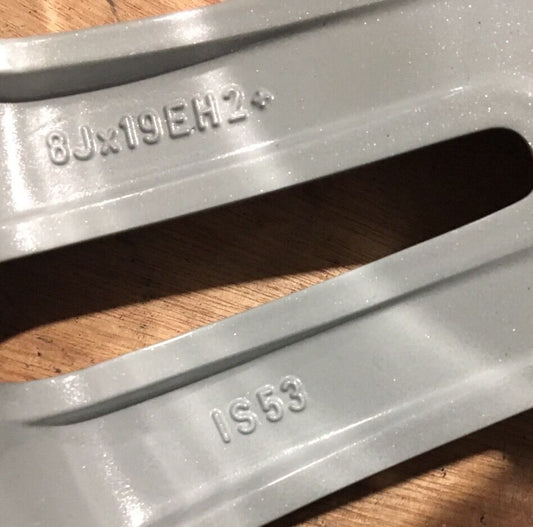 Genuine Discovery 3/4 19" Silver Alloy Wheel 8Jx19x53