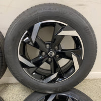 Genuine Set Of Nissan Juke  17” Alloy Wheels and Tyres