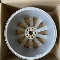 Genuine Jaguar F-Type 18" Rear Vela Alloy Wheel 9.5Jx18CHx27MM Ex531007ba