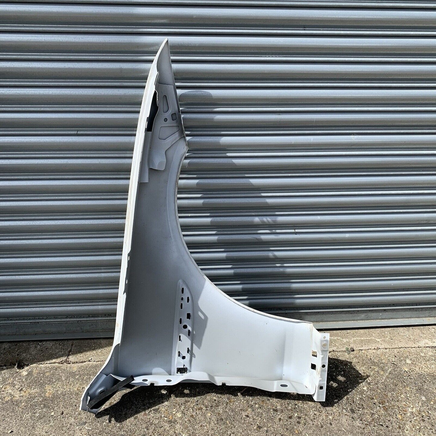 Genuine Jaguar Xf X260 Left Passenger Side Wing NS Front Wing