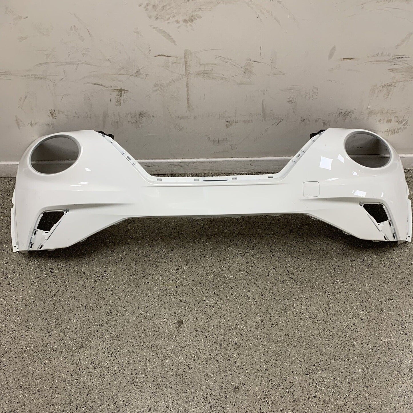 GENUINE WHITE NISSAN JUKE F16 SHAPE  FRONT BUMPER
