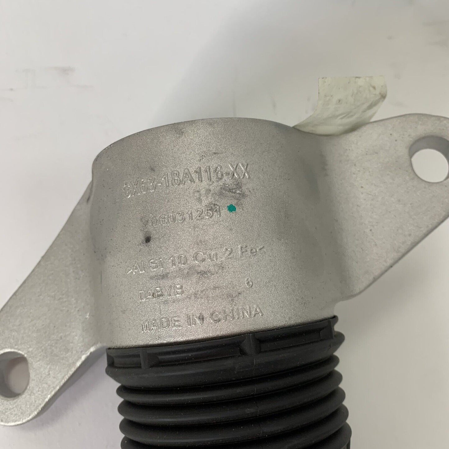 Genuine Jaguar Xe X760 Right Hand Offside Rear Shock Absorber Gx7318w003nb