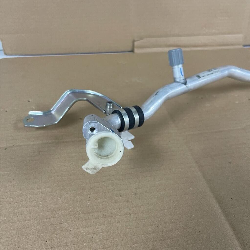 GENUINE NISSAN QASHQAI A C AIR CONDITIONER RADIATOR PIPE 92450HV70A