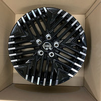 Genuine set of 4 Nissan Leaf 17" Alloy Wheels diamond Cut Gloss Black 6.5J 45