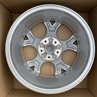 New Genuine Nissan Juke 17" Silver Alloy Wheel 7J 35 off 403006PA1A