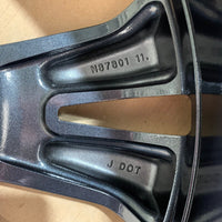 Genuine Nissan Qashqai 18" Alloy Wheel Diamond Cut and Grey D0300HV03A 2018-20