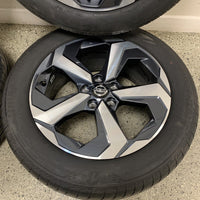 Genuine Set Of Nissan Qashqai 18" Alloy Wheels and Tyres