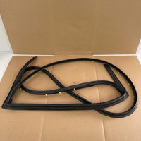 Genuine Original Nissan Qashqai Left Nearside Rear Door Rubber Seal 82831 4EA0E