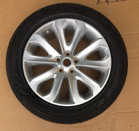 Genuine 20” Range Rover Alloy Wheel & Pirelli Tyre Style B LR037745 DG 17