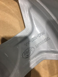 Genuine Range Rover Sport 20" Silver Thong alloy 8.5Jx20 47 LR099135