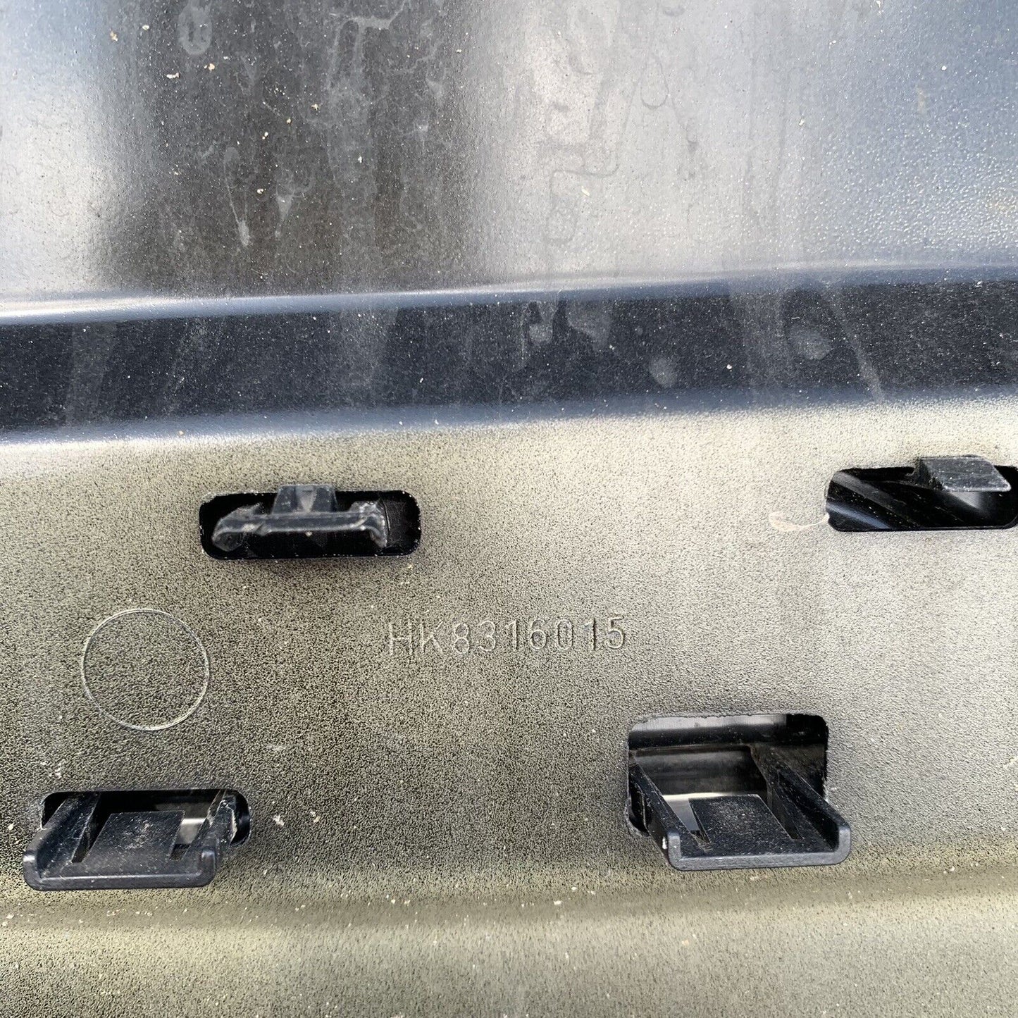 Genuine Jaguar F Pace X761 Right Drivers Side  Wing OS Front Wing