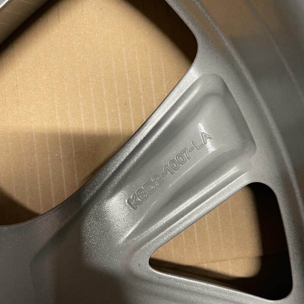 Genuine Land Rover Range Rover Evoque 20” Atari Alloy Wheel Lr114524