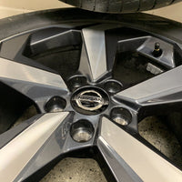 Genuine Set Of Nissan Qashqai 18" Alloy Wheels and Tyres