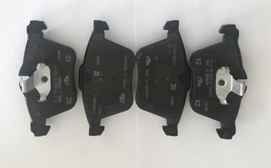 Brand New Genuine Jaguar Stype, XJ, XK, XF Front Brake Pads Kit (C2C40926)