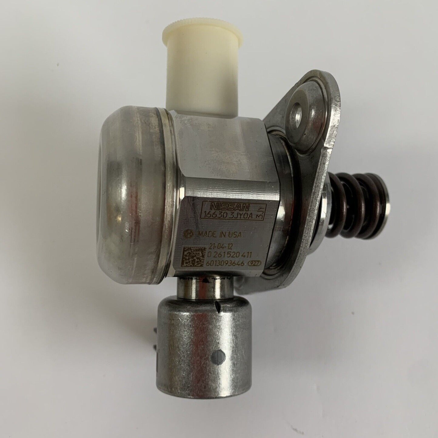 Genuine  Nissan Petrol High Pressure Fuel Pump 166303jy0a