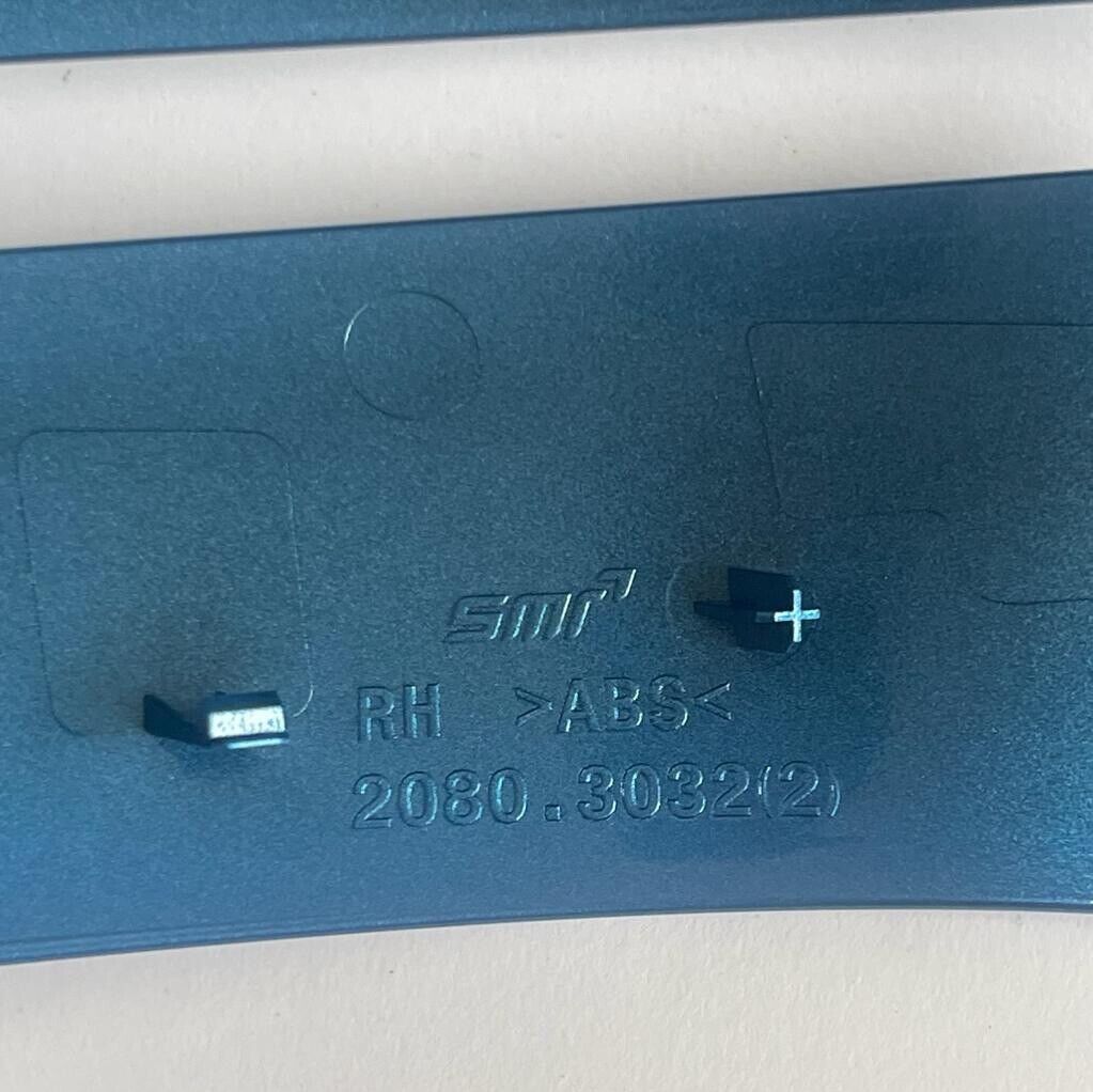 Genuine 2016 Nissan Qashqai Right Hand Off Side Caspian Blue Door Mirror Cover