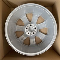 Genuine Range Rover Evoque 18" Alloy Wheel 8jx18ch 45 Style 706 Gj32-1007-ab