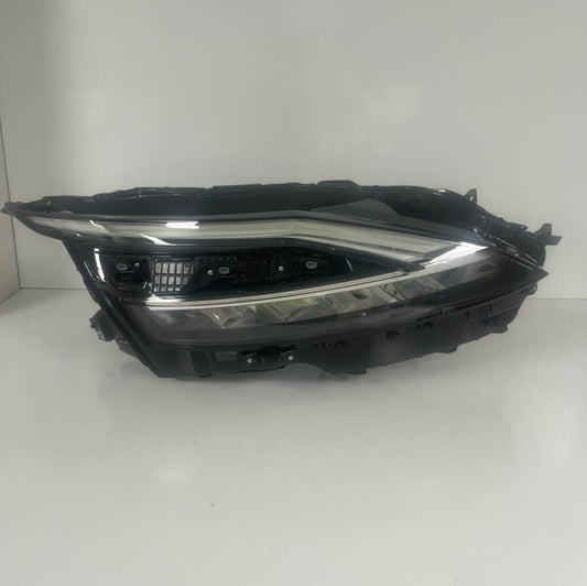 Genuine Nissan Qashqai Adaptive LED Headlight RH Off Side Drivers 26010 6UA0B