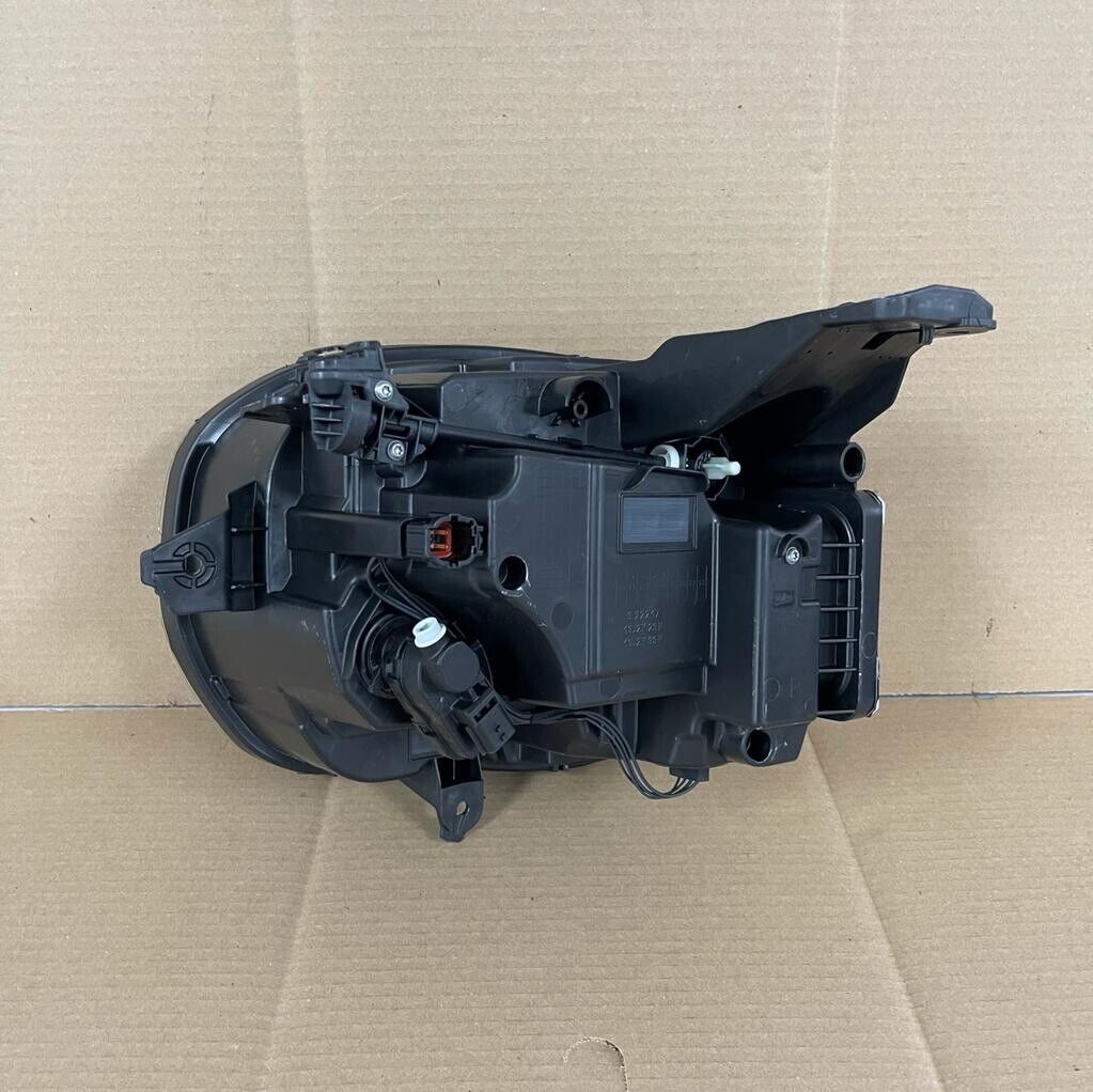 260106PB0A Nissan Juke F16 HRJK16 R-LHT DTG Front Right Hand Side Headlamp