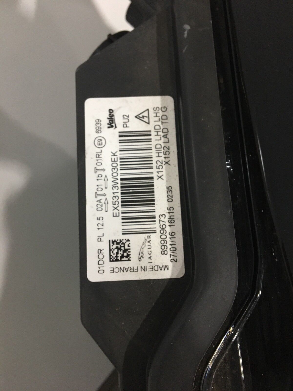 Genuine Jaguar F type HID LHD Chrome   Headlight LH Europe Spec T2R18049