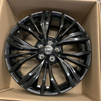 Genuine Set Of Nissan Juke 19" Alloy Wheels Gloss Black 7.5J 35