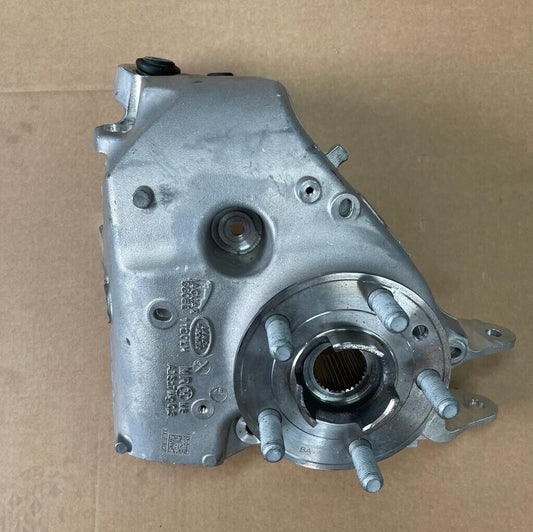 Genuine Land Rover Discovery Sport Rear Left Hand Wheel Hub  Knuckle LR087650