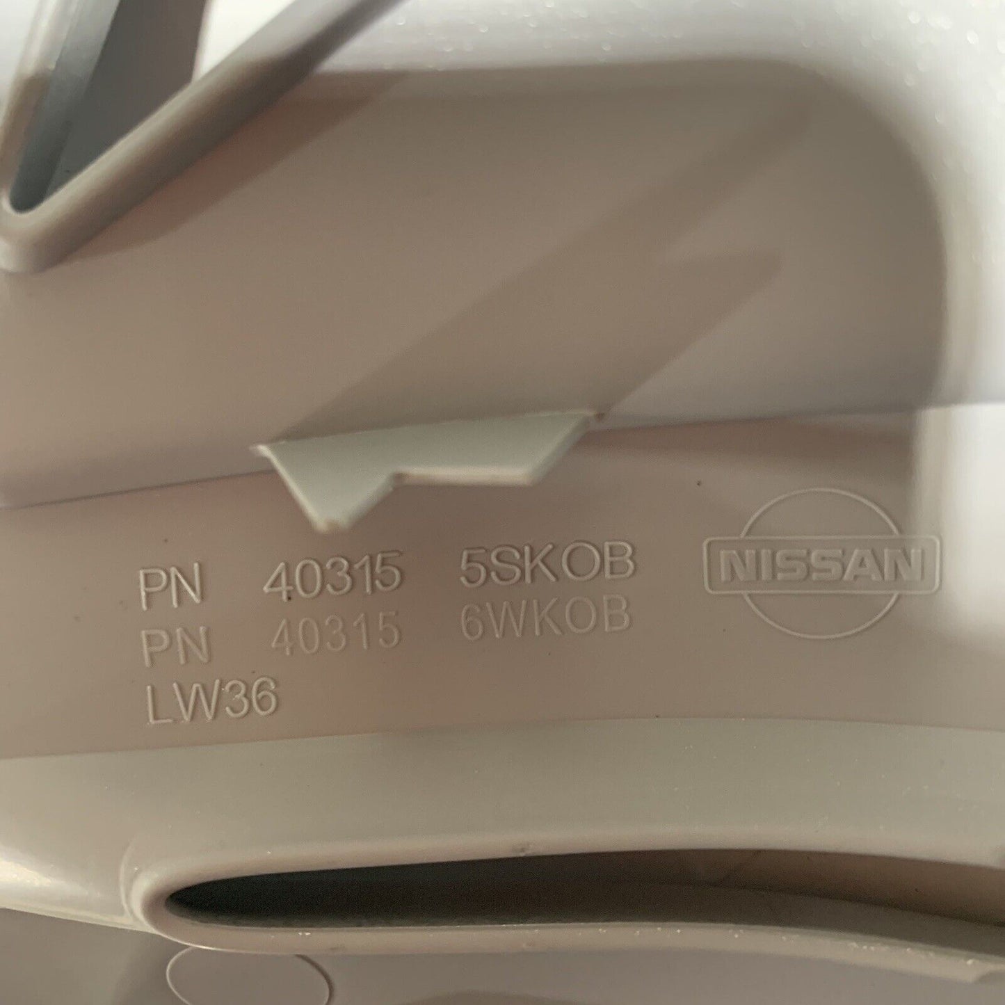 New Genuine Nissan Leaf  Single Wheel Trim Cover Cap 403155SKOB 403156WKOB