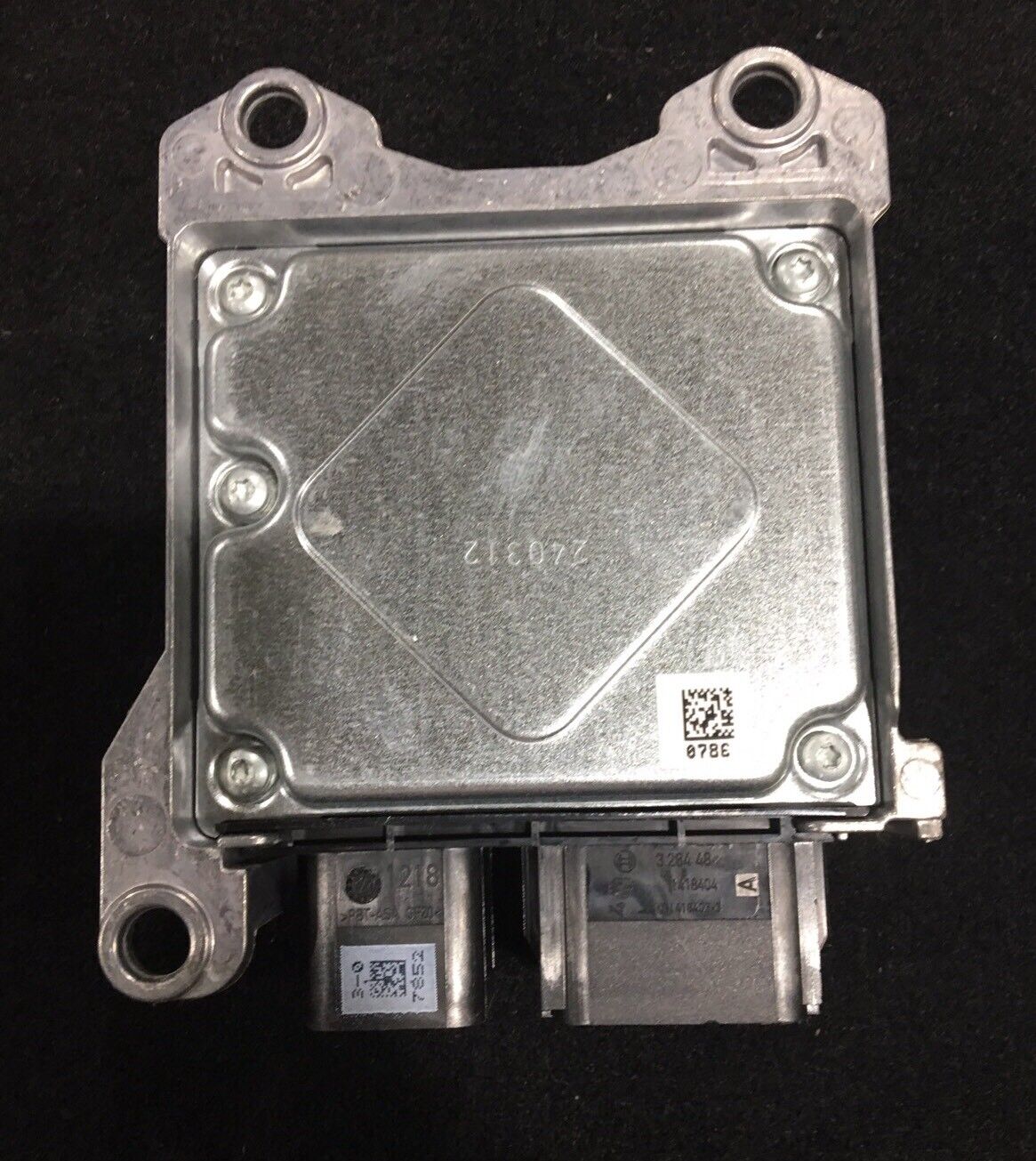 NEW GENUINE JAGUAR XJ Airbag Control Module C2D17924 C2D43935