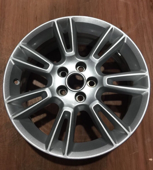 Genuine Jaguar XE/XF Crux Alloy Wheel 7Jx17CHx48.5 T4n1683