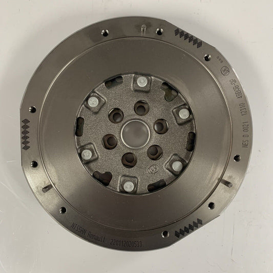 Dual Mass Fly Wheel Luk For Nissan  Qashqai X Trail Juke F15 1.6 DIG-T
