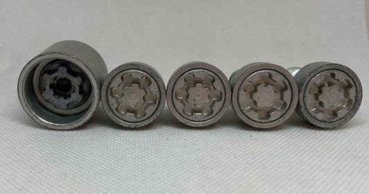 Genuine Vw Volkswagen Locking Wheel Nuts With Caps And Key 777 T