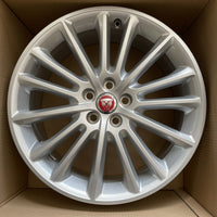 Genuine Jaguar XE 19" Front Radiance XE Alloy Wheel 7.5Jx19CH 45 T4n1679