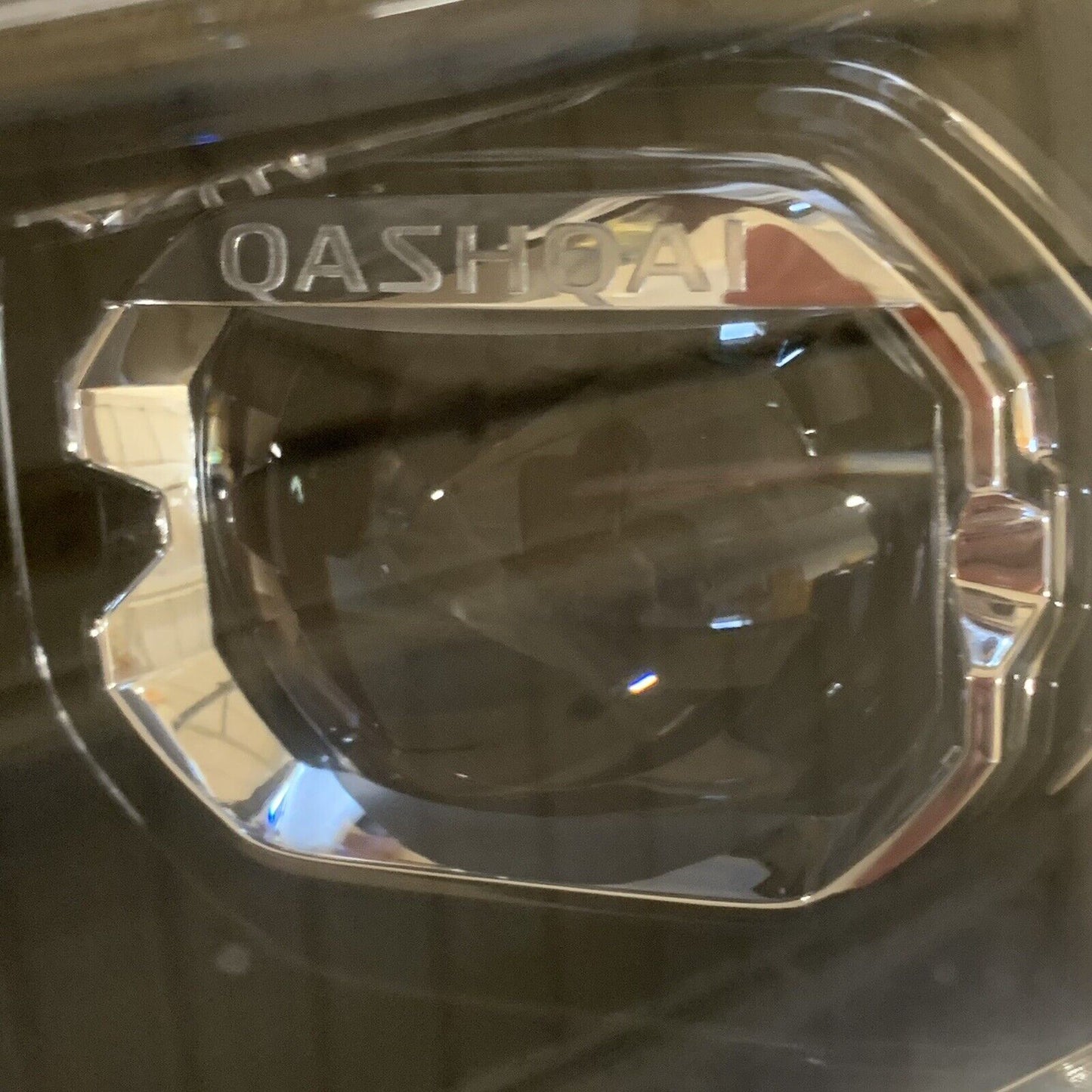 Genuine Nissan Qashqai LED LHD Left Hand Drive Headlight Right Side 26010 HV05B