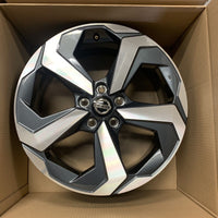 Genuine Set Of 4 Nissan Qashqai 18" Alloy Wheels Grey And Diamond Cut D03006UA3A