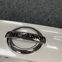 New Genuine White Nissan Qashqai Tailgate Boot Button Handle Trim Cover