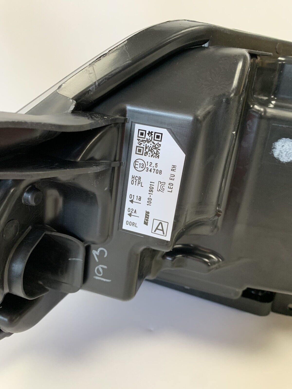 Genuine Nissan Qashqai LED LHD Left Hand Drive Head Lamp Right Side 26010 HV05B