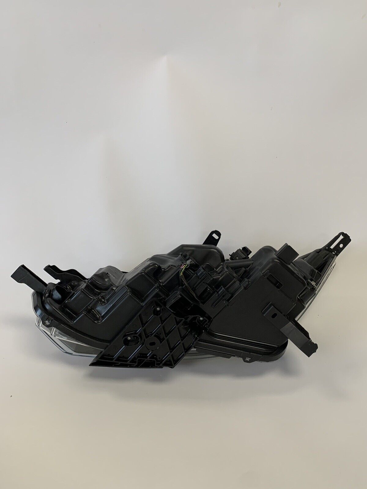 Genuine Nissan Qashqai LED LHD Left Hand Drive Head Lamp Right Side 26010 HV05B