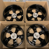 Genuine Set Of 4 Nissan Juke 19" Alloy Wheels Diamond Cut and Gloss Black 6PA3B