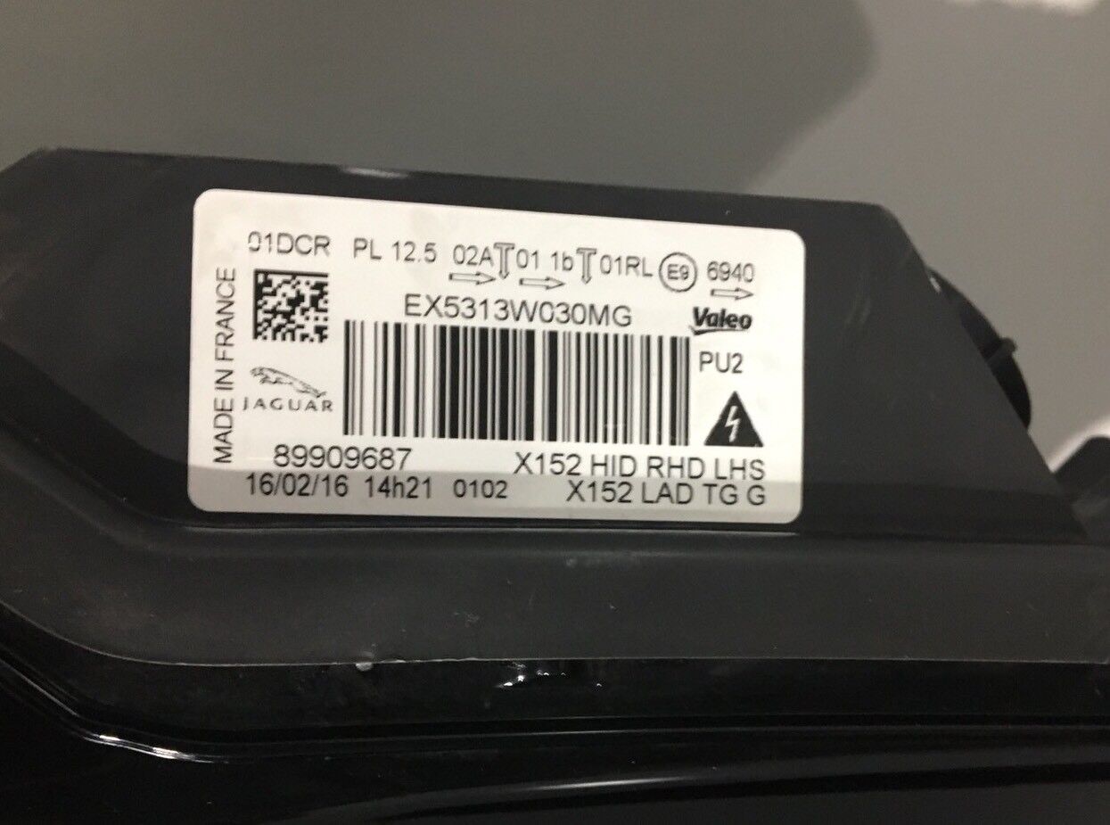 Genuine Jaguar F type HID RHD Black Headlight LH UK Spec T2R18056