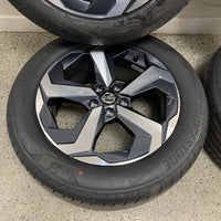 Genuine Set Of Nissan Qashqai 18" Alloy Wheels and Tyres