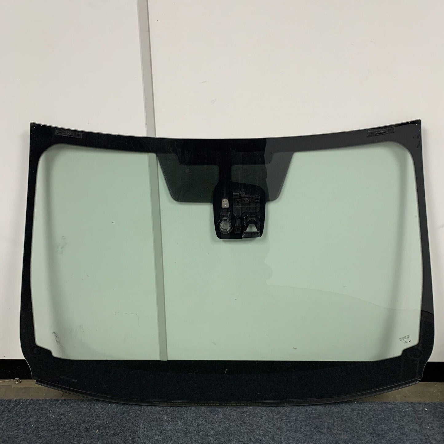 New Genuine Nissan Qashqai P32s Glass Windscreen
