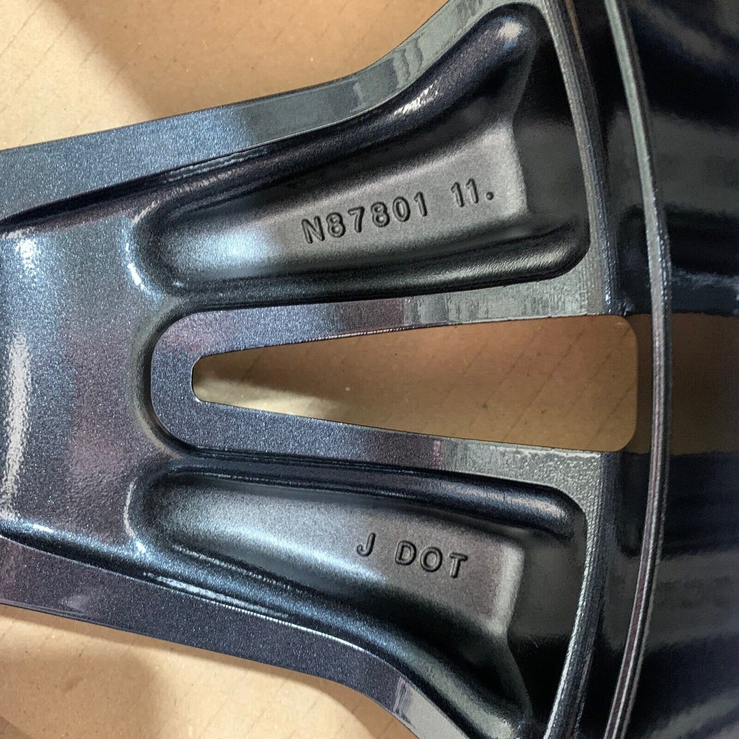 Genuine Nissan Qashqai 18" Alloy Wheels Diamond Cut and Grey D0300HV03A 2018-20