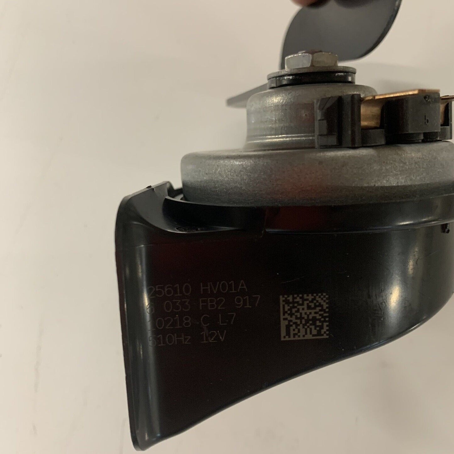 NEW GENUINE NISSAN QASHQAI J11 LOW TONE HORN 25620HV01A