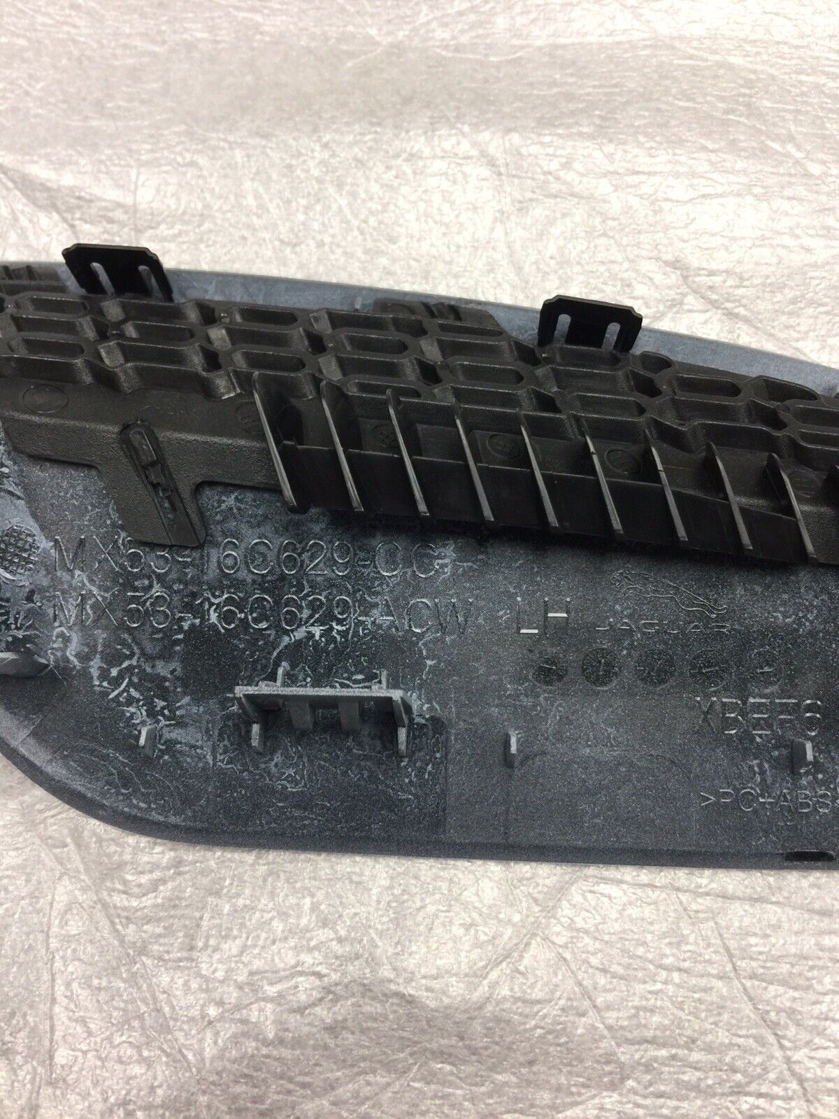 New OE Left Hand Near Side JAGUAR F type Bonnet VENT