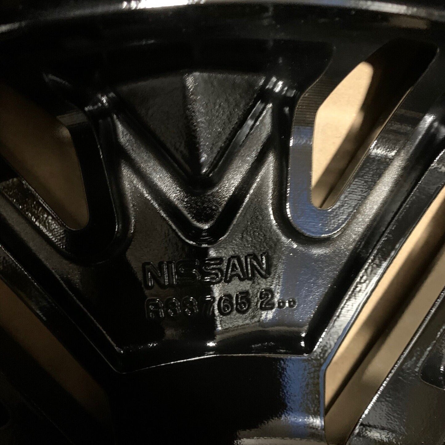 Genuine set of 4 Nissan Leaf 17" Alloy Wheels diamond Cut Gloss Black 6.5J 45