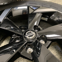 Genuine Set Of Nissan Juke  17” Alloy Wheels and Tyres