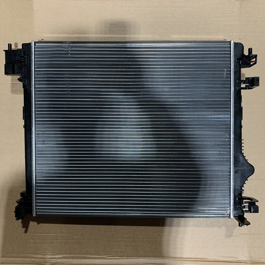 New Genuine Nissan Qashqai J11 Water radiator 21410 4EA0A