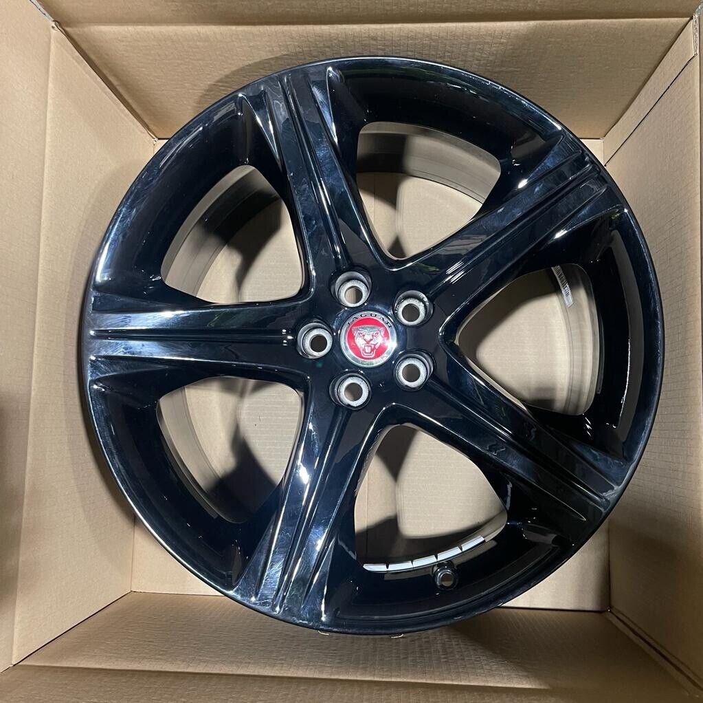 Genuine Jaguar XK Xkr 20" Rear Black  Takoba Alloy Wheel 9.5j X 20 46 Aw8m1007ea