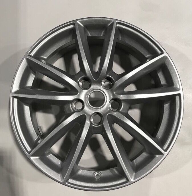 Genuine Range Rover L405, L494 19" Alloy Wheel Silver 7.5jx19ch Offset 44.5